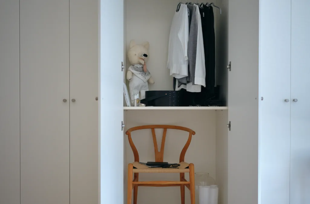 <div class="title80" >エッセイスト・広瀬裕子さん vol.2</div>扉を開けてもノイズがない。「足りないくらいが、ちょうどいい」